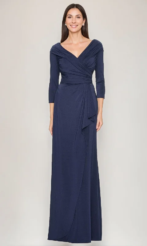 Sheath/Column V-Neck 3/4 Sleeves Ruched Mother Of The Bride & Groom Dresses with Ruffles Tunics Chic elegant