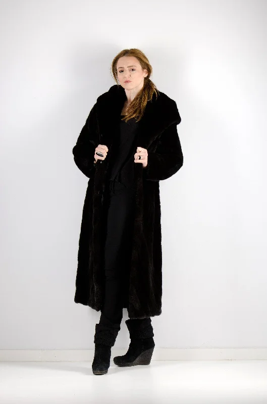 28 | Brown Hooded Mink Coat Front Pockets Side Pockets Patch Pockets