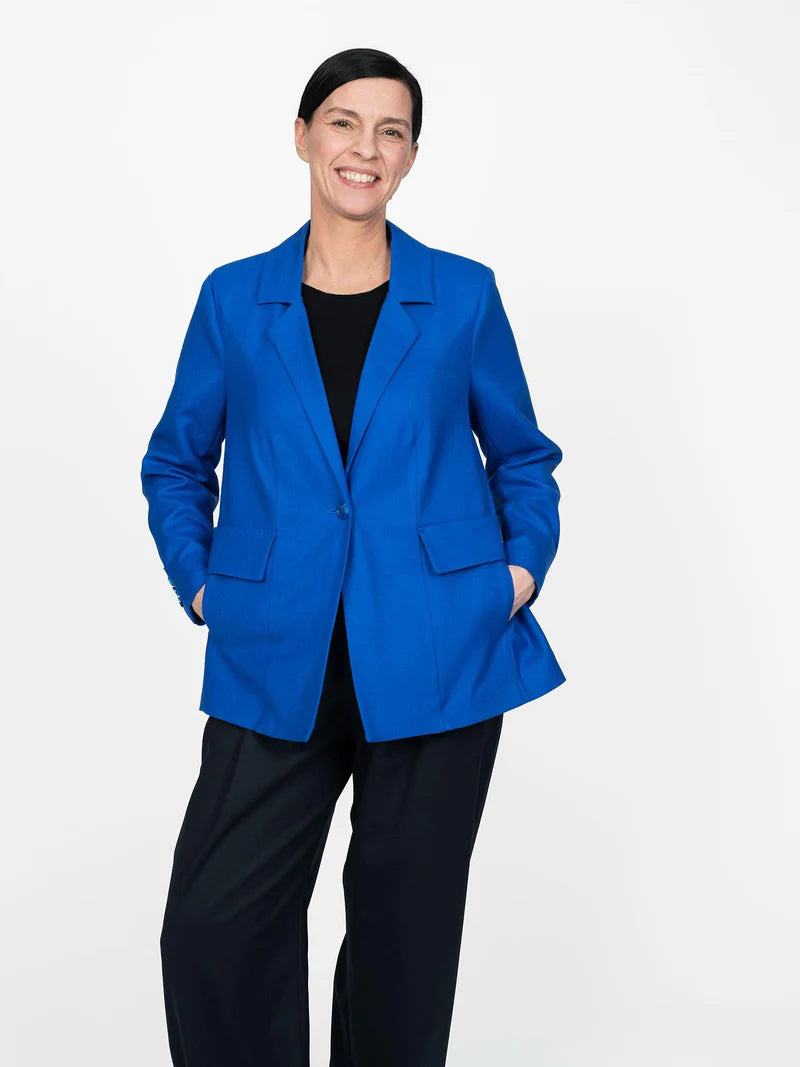 Blazer - Sewing Pattern | The Assembly Line Women's Luxurious Jacket