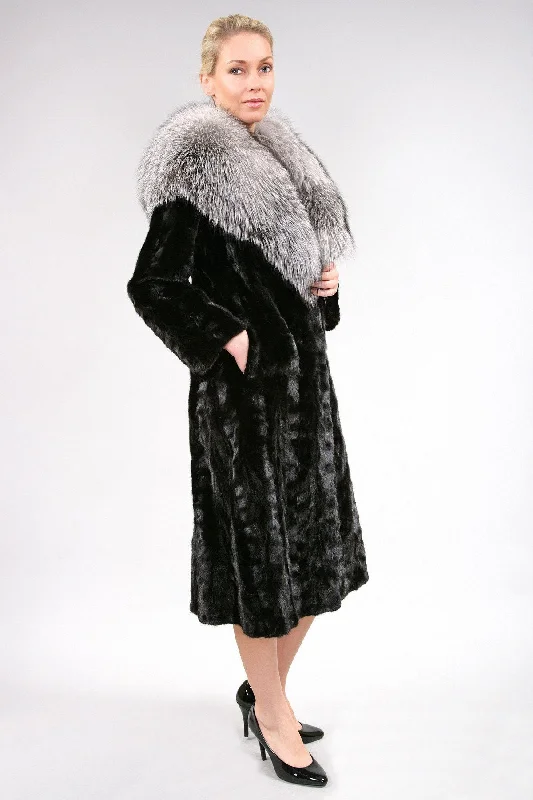 5 | Black Mink Fur Coat with Fox Fur Collar Boat Shawl Notched