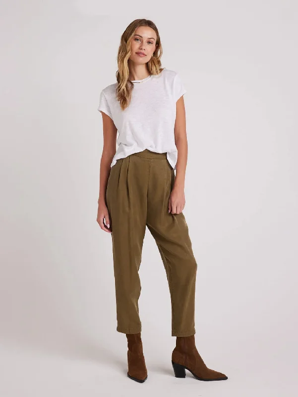 Nico Clean Waist Slouchy Trouser - Basil Green Trousers Office Stylish