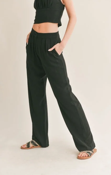 At Ease Linen Pleated Trousers