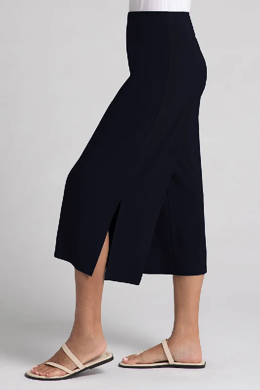 Side Slit Wide Capri | Navy